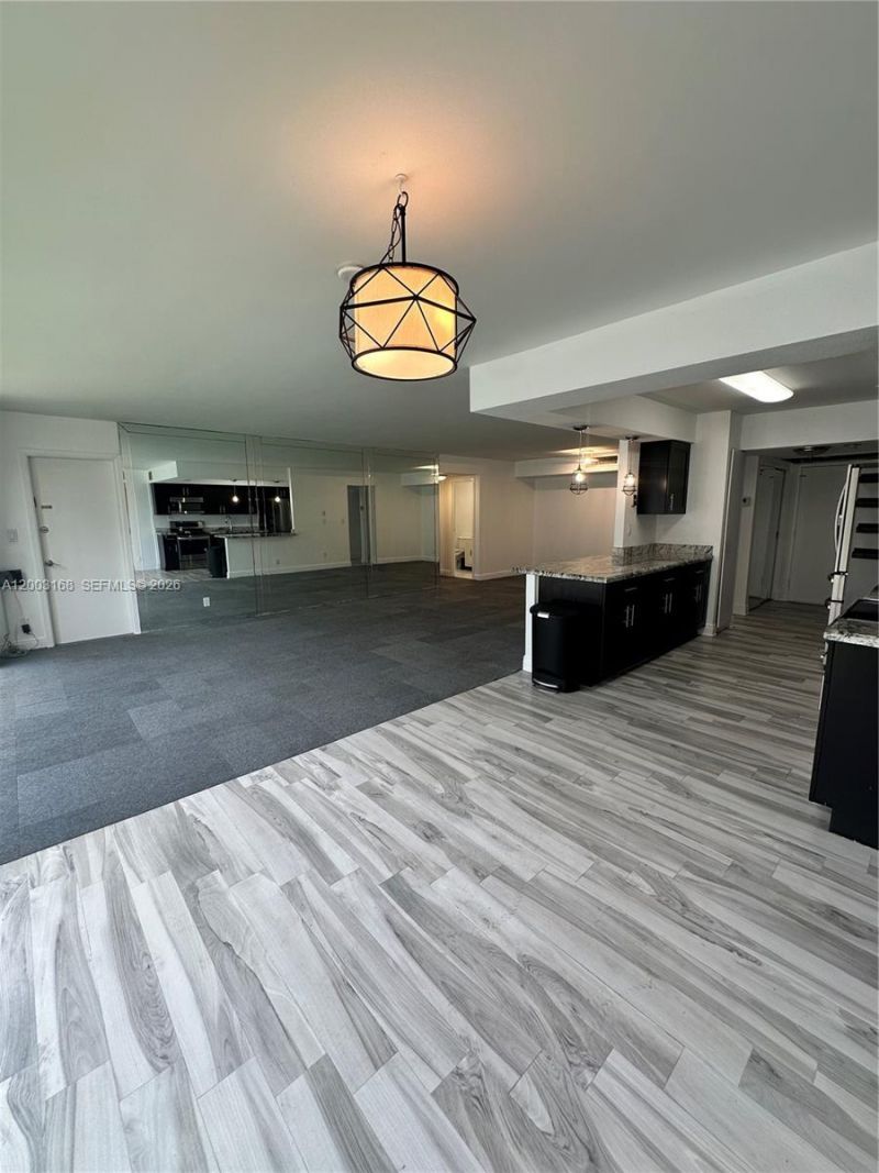 701 Three Islands Blvd, Unit 110, Hallandale Beach, FL 33009 Photo