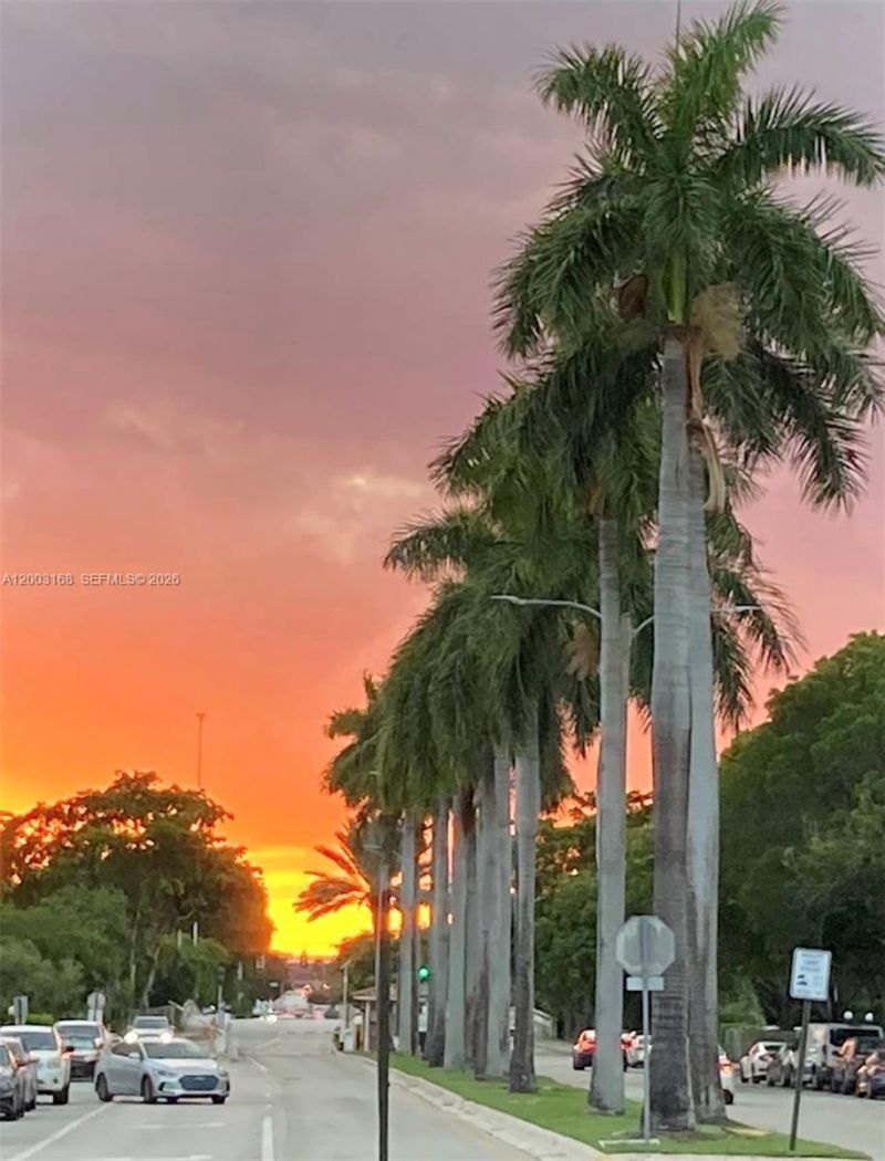 701 Three Islands Blvd, Unit 110, Hallandale Beach, FL 33009 Photo