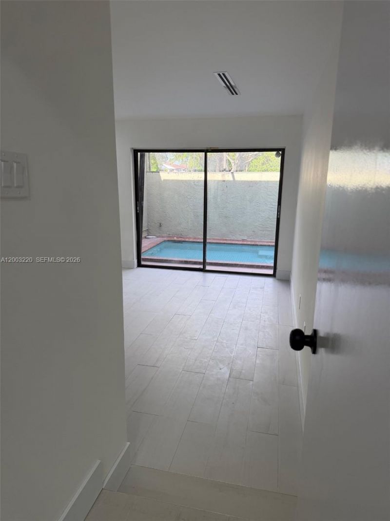 3877 Estepona Ave, Unit 9E1, Doral, FL 33178 Photo