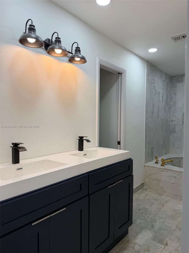3877 Estepona Ave, Unit 9E1, Doral, FL 33178 Photo