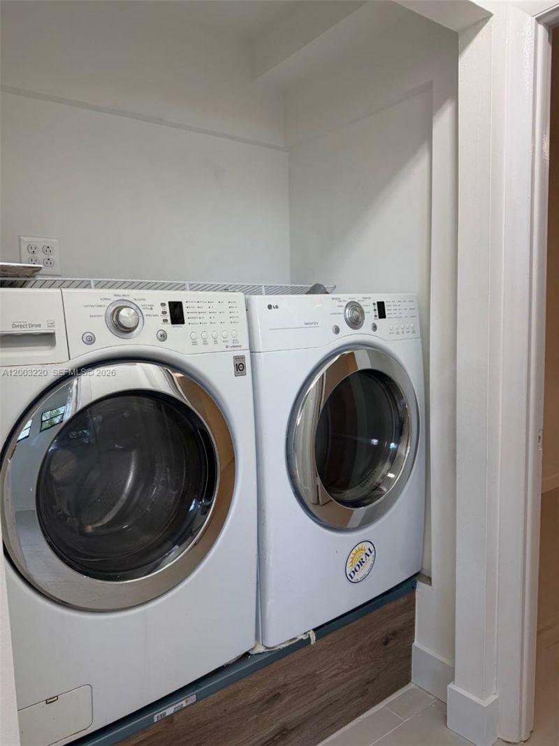 3877 Estepona Ave, Unit 9E1, Doral, FL 33178 Photo