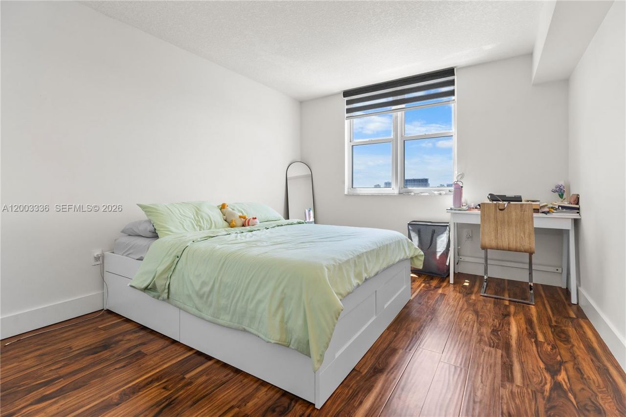 3000 Coral Way , Unit 1110, Miami, FL 33145 Photo