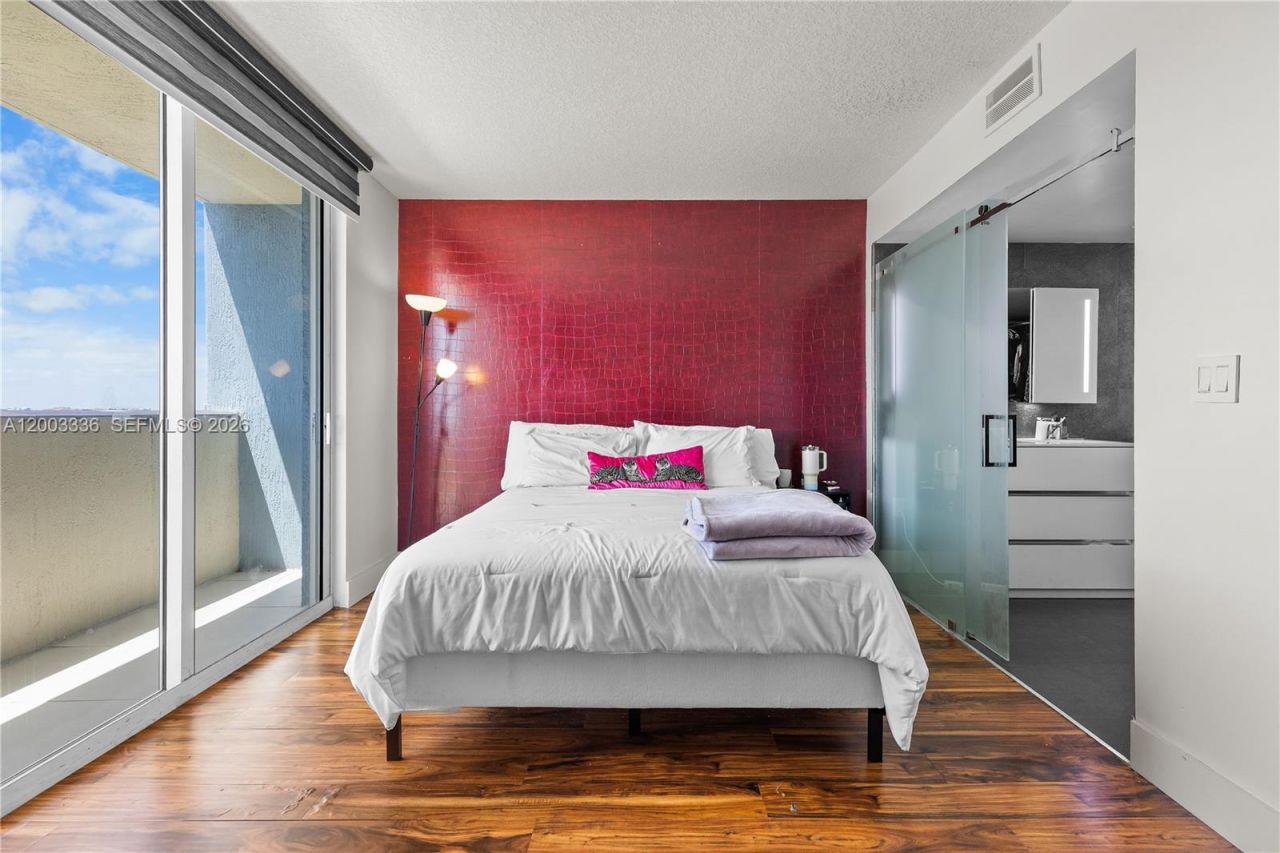 3000 Coral Way , Unit 1110, Miami, FL 33145 Photo