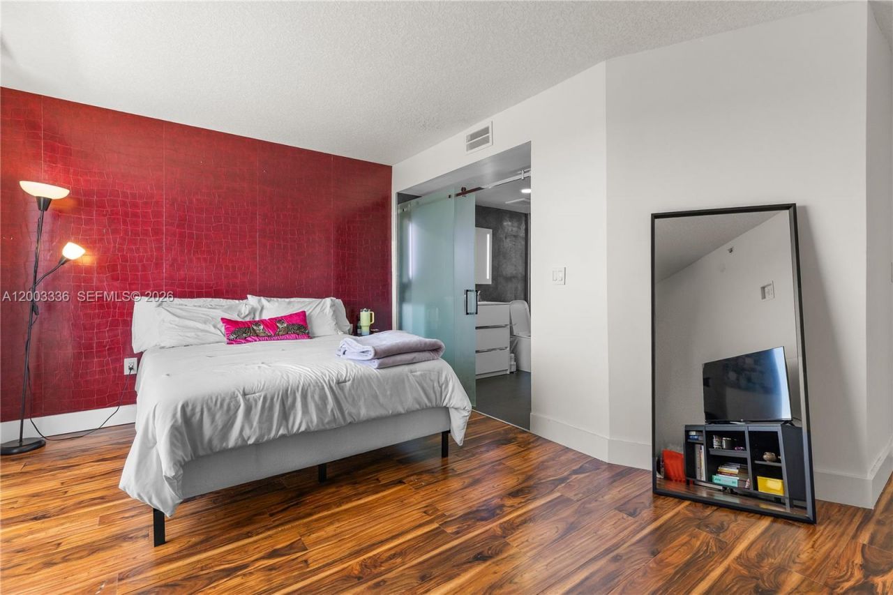 3000 Coral Way , Unit 1110, Miami, FL 33145 Photo