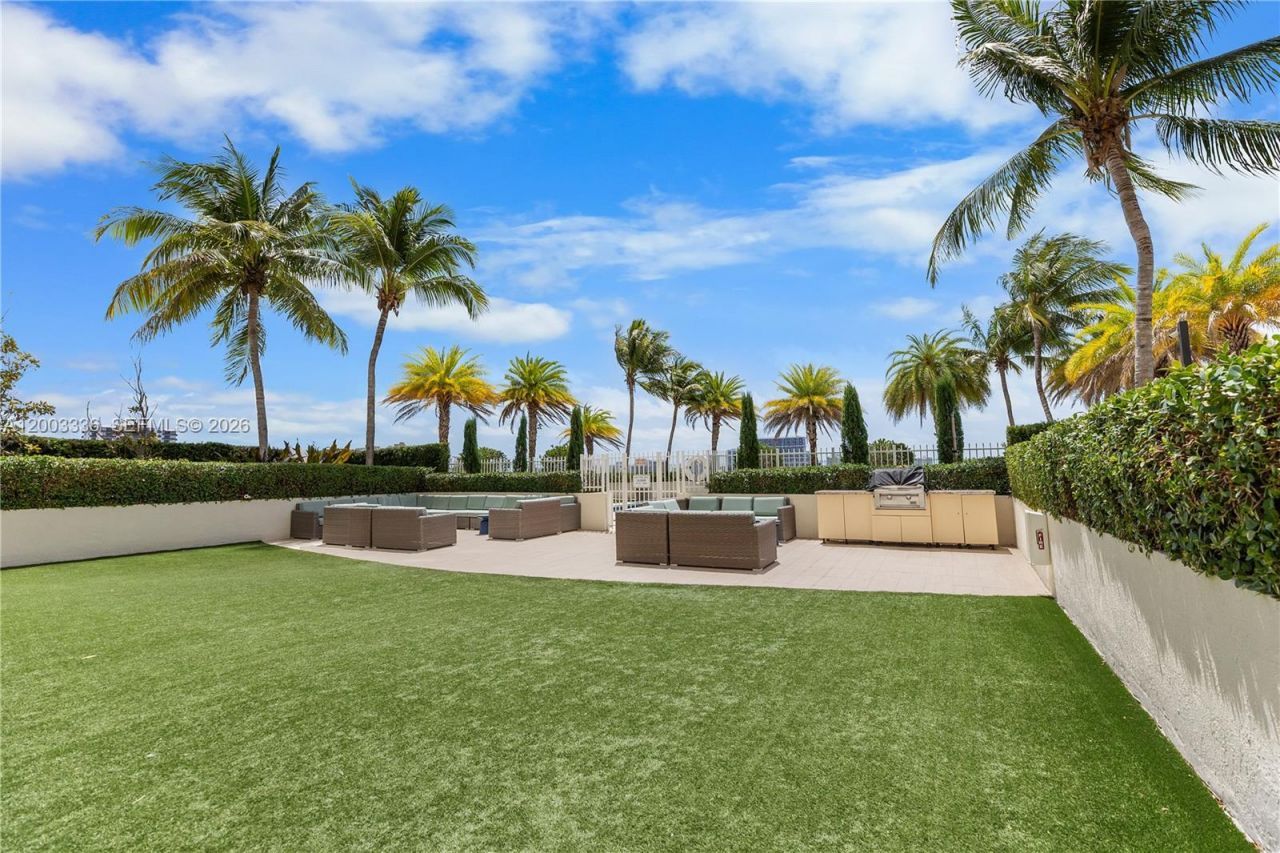 3000 Coral Way , Unit 1110, Miami, FL 33145 Photo