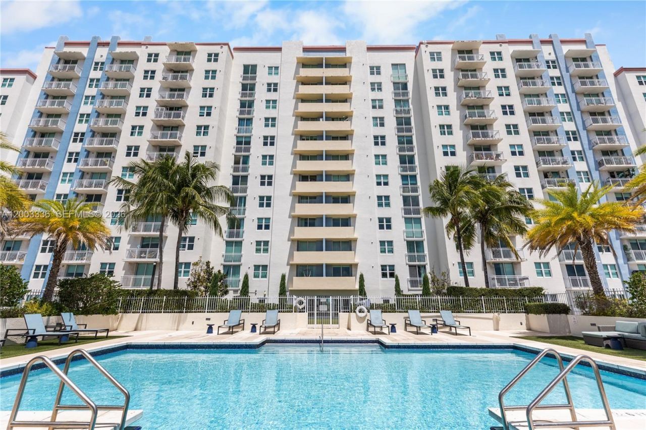 3000 Coral Way , Unit 1110, Miami, FL 33145 Photo