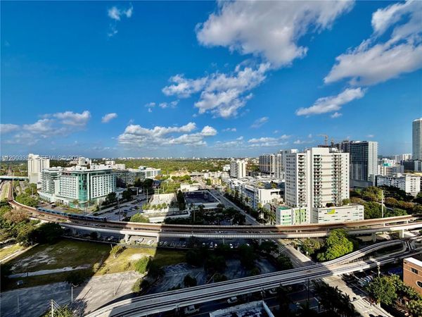 60 SW 13th St , Unit 1605, Miami, FL 33130