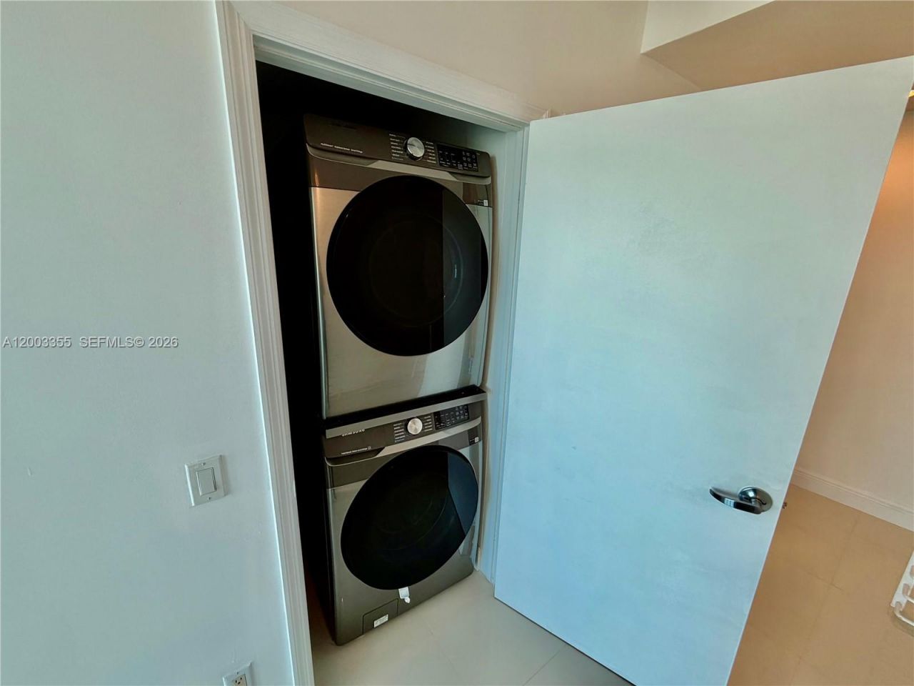 60 SW 13th St , Unit 1605, Miami, FL 33130 Photo
