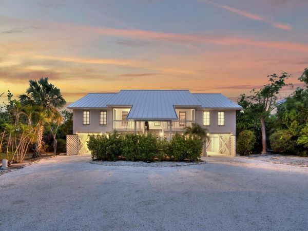 5135 Joewood Dr, Sanibel, FL 33957