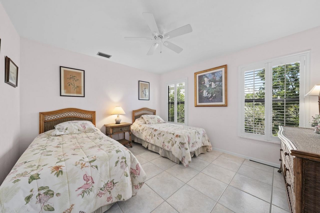 5135 Joewood Dr, Sanibel, FL 33957 Photo