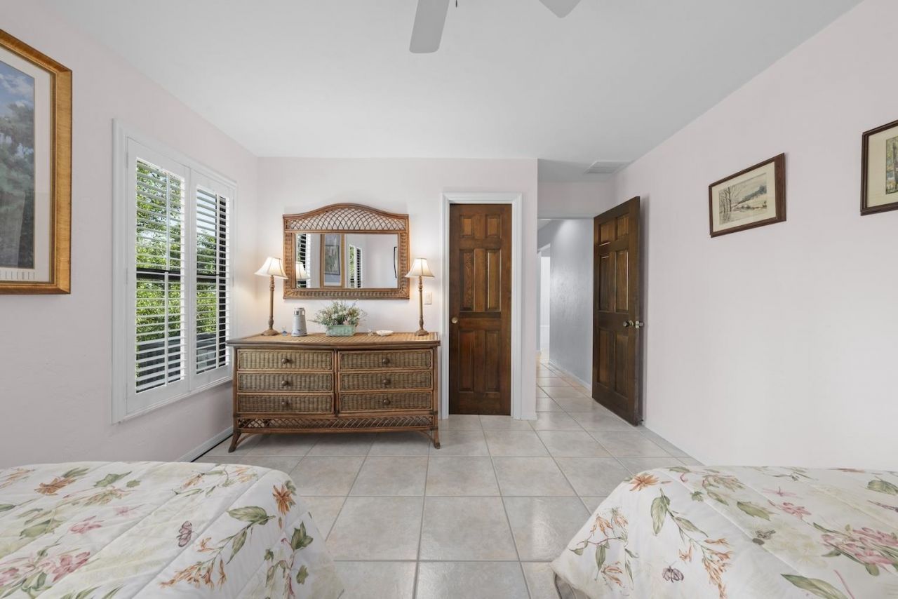 5135 Joewood Dr, Sanibel, FL 33957 Photo