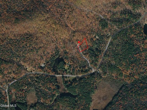 12 Jasmine Road, Stephentown, NY 12168