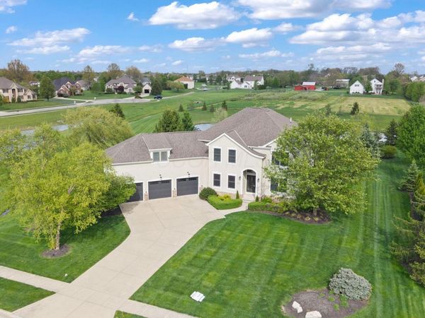 4593 Hunters Bend Bend, Powell, OH 43065