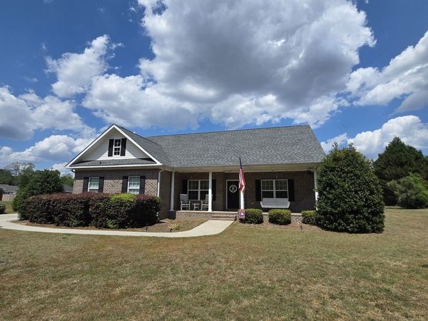 1828 Old Carriage Trail, Statesboro, GA 30458