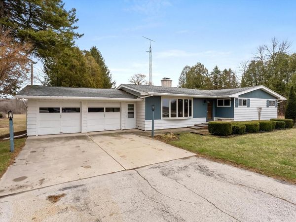 3917 CTH Q HIGHWAY, Manitowoc, WI 54220