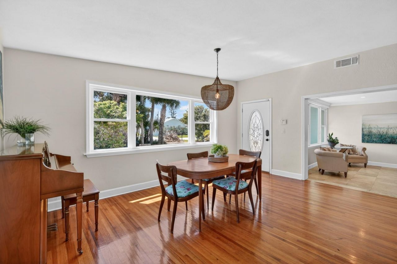 215 Ocean Terrace, Ormond Beach, FL 32176 Photo