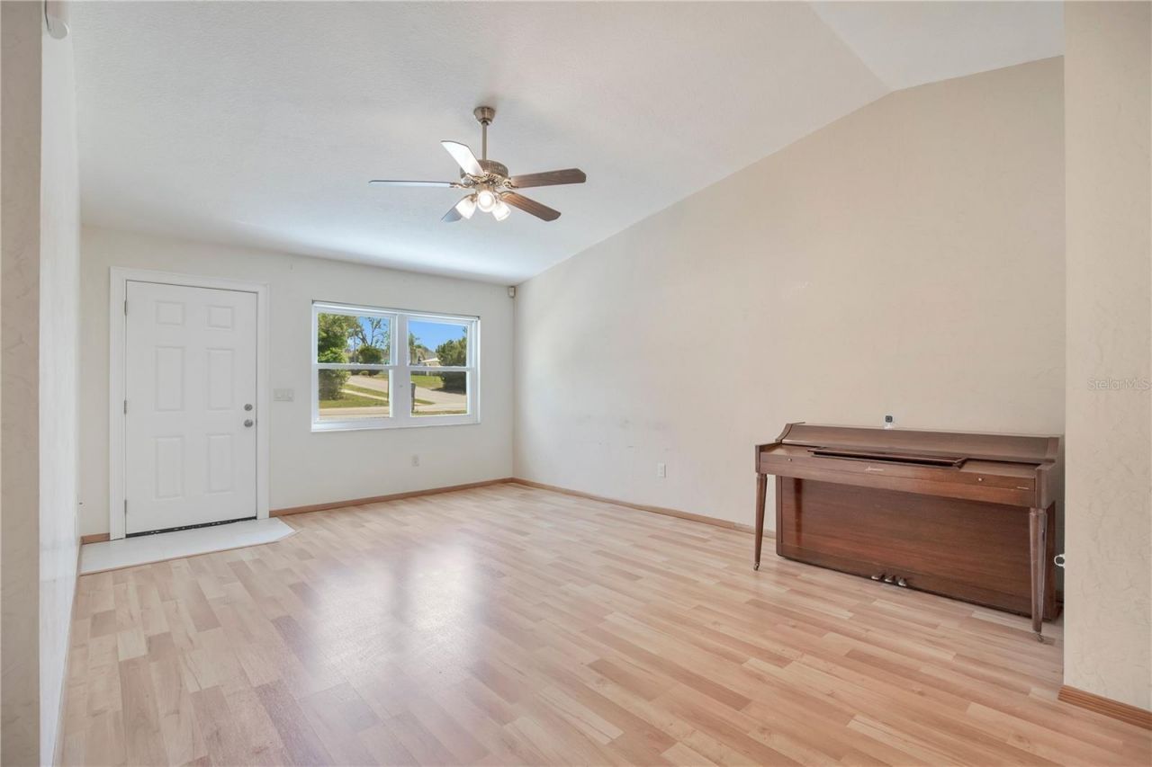 1672 Bavon Drive , Deltona, FL 32725 Photo