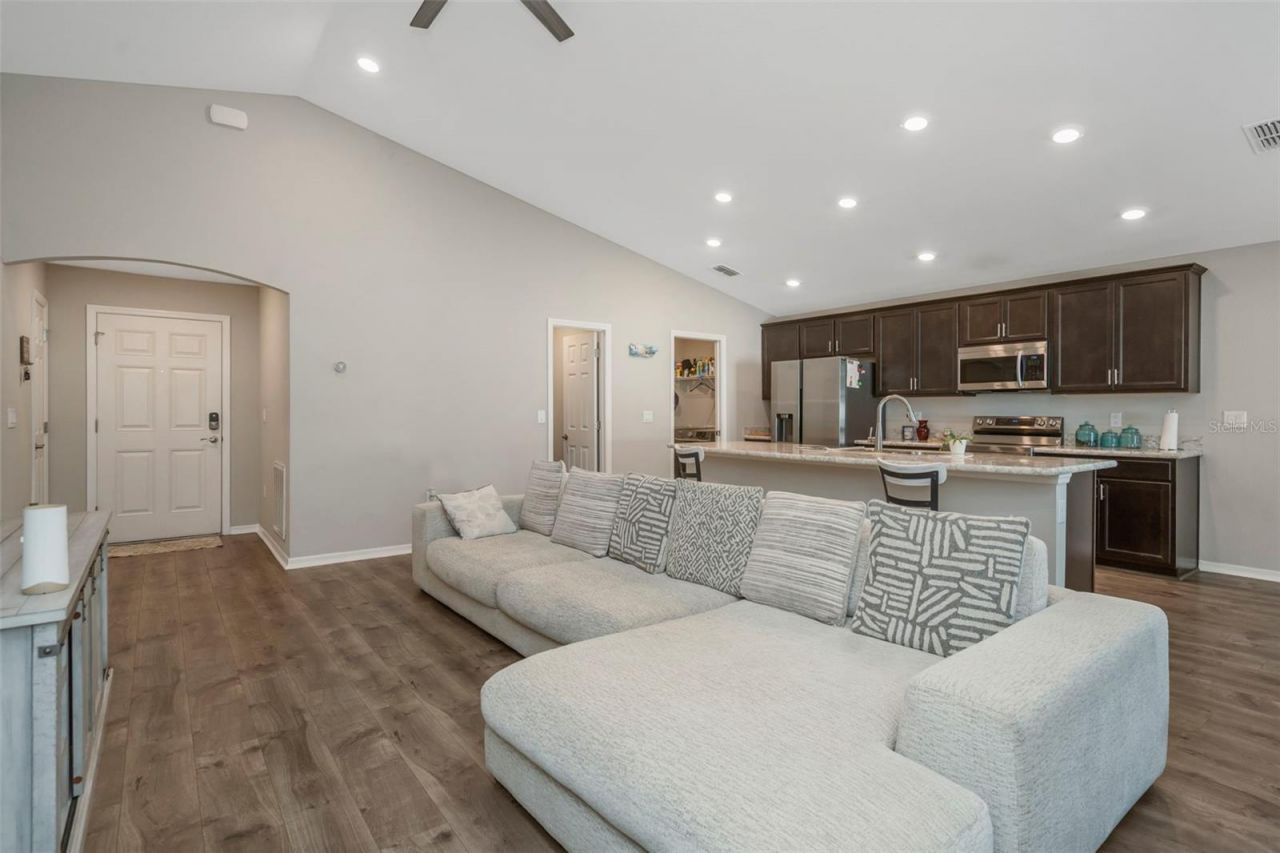 1343 Mezzavalle Way, Auburndale, FL 33823 Photo