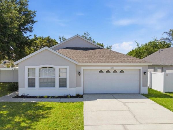 5207 NEW SAVANNAH CIRCLE , WESLEY CHAPEL, FL 33545