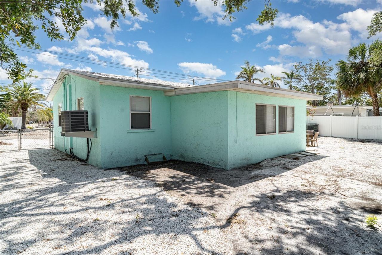 5026 Calle Minorga, Sarasota, FL 34242 Photo