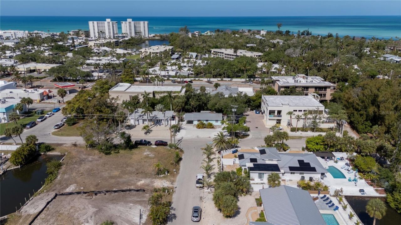 5026 Calle Minorga, Sarasota, FL 34242 Photo