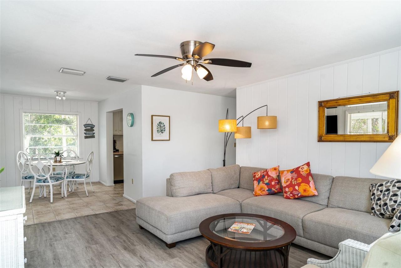 5026 Calle Minorga, Sarasota, FL 34242 Photo