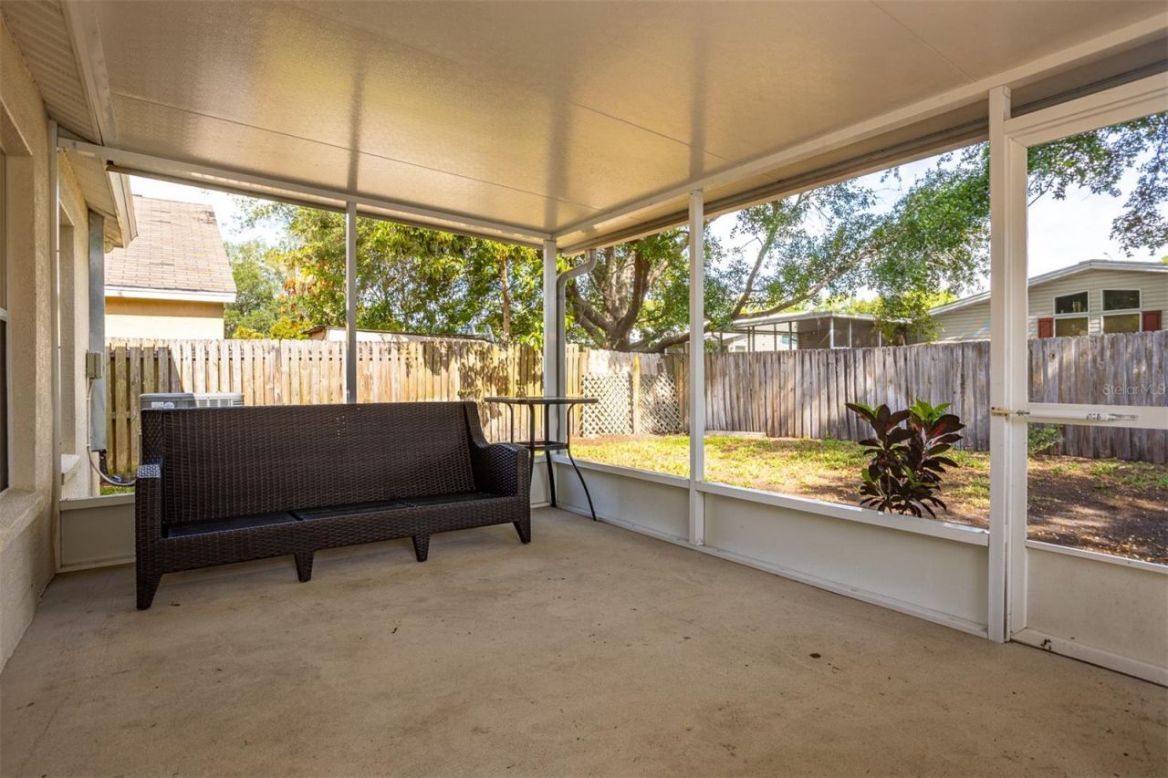 10401 Lakeside Vista Drive , Riverview, FL 33569 Photo