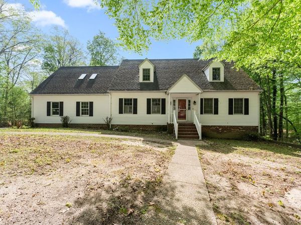 591 Wallace Street, WARSAW, VA 22572