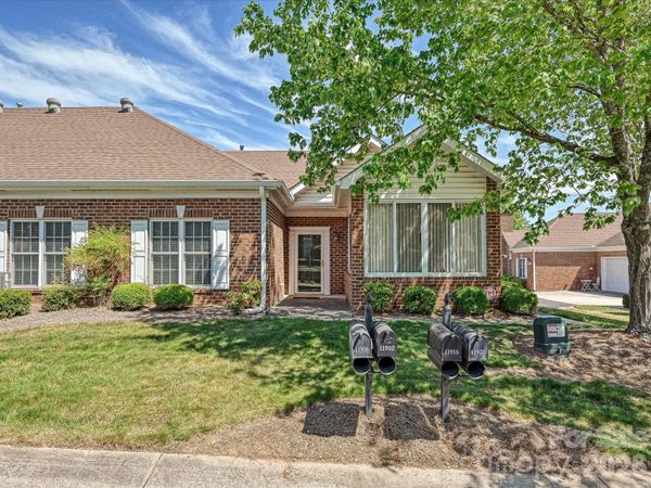 8655 Windsor Ridge Drive , Charlotte, NC 28277