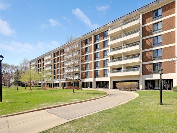 6400 York Avenue S, Unit 417, Edina, MN 55435
