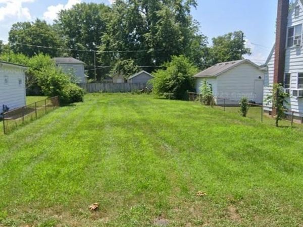 2519 W 10th st, Muncie, IN 47302