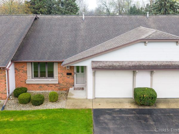133 Parkside Drive, Zeeland, MI 49464