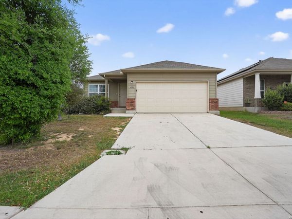 6523 Port Elizabeth, Converse, TX 78109