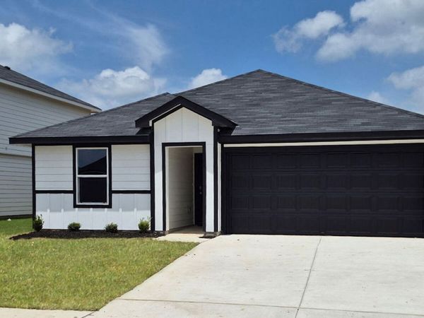 2123 WINDFLOWER LANE, Luling, TX 78648