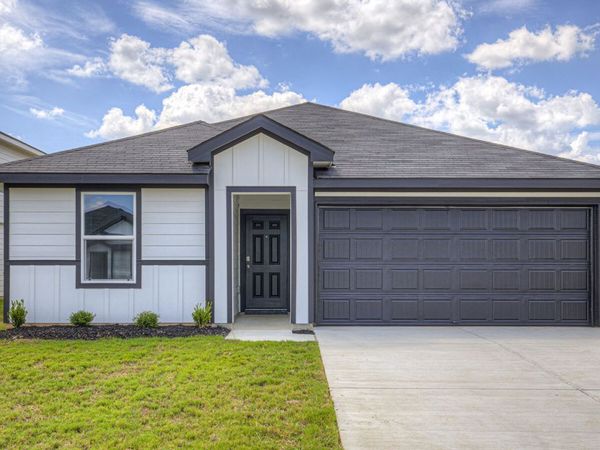 2123 WINDFLOWER LANE, Luling, TX 78648