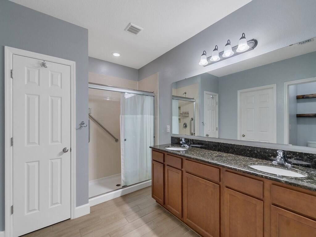 8131 Westfield Circle, Vero Beach, FL 32966 Photo