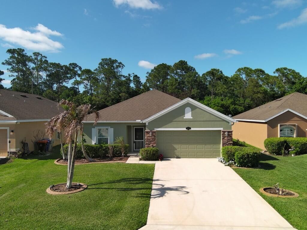 8131 Westfield Circle, Vero Beach, FL 32966 Photo