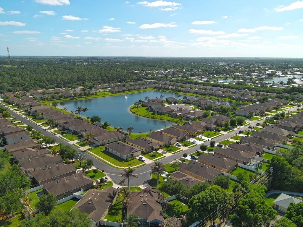 8131 Westfield Circle, Vero Beach, FL 32966 Photo