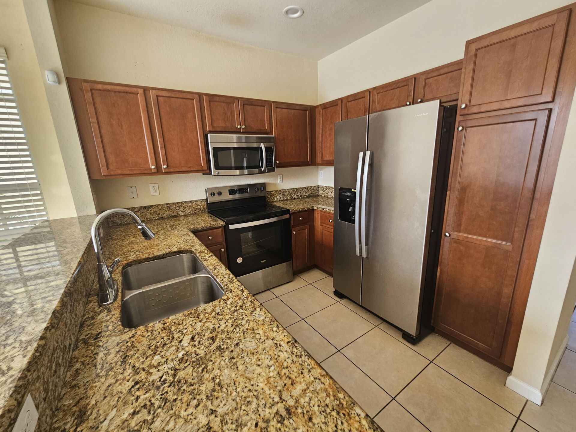 3255 NW 31st Terrace, Lauderdale Lakes, FL 33309 Photo