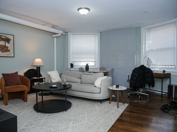 45 Carlton, Unit 9, Brookline, MA 02446