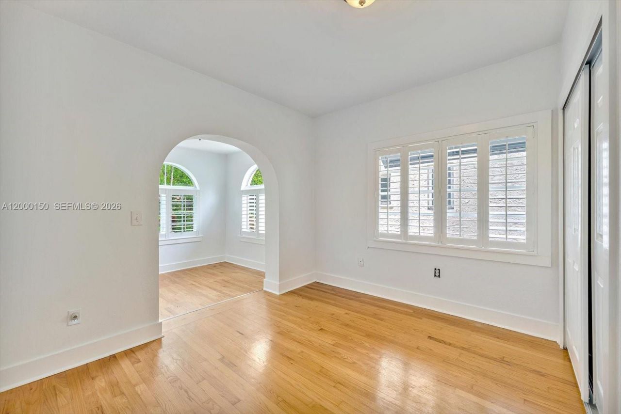 1102 Genoa St, Coral Gables, FL 33134 Photo