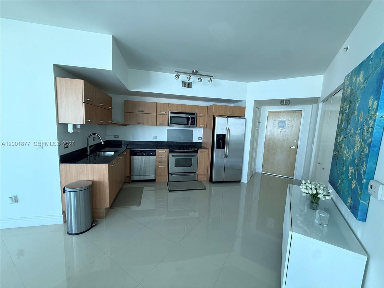 350 S Miami Ave , Unit 1601, Miami, FL 33130 Photo