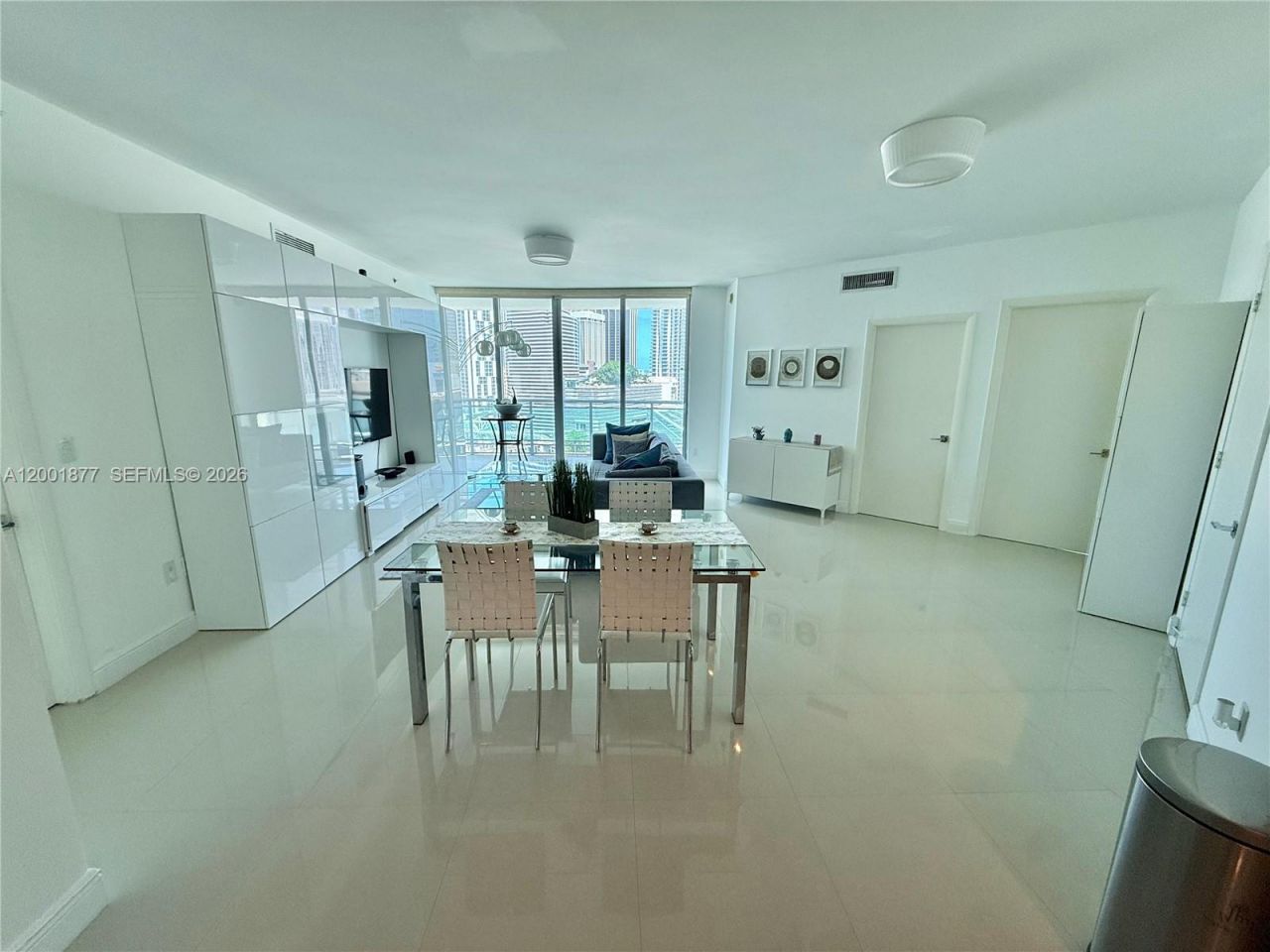 350 S Miami Ave , Unit 1601, Miami, FL 33130 Photo