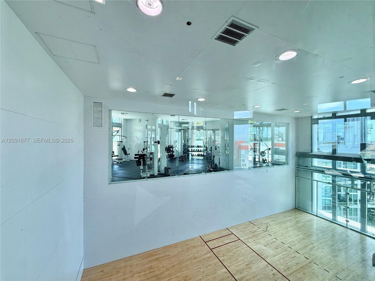 350 S Miami Ave , Unit 1601, Miami, FL 33130 Photo