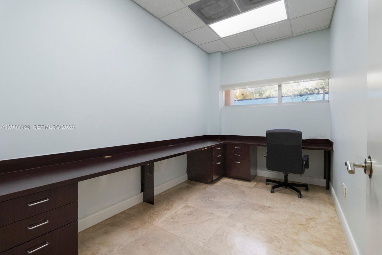6141 Sunset Dr , Unit 102, South Miami, FL 33143 Photo