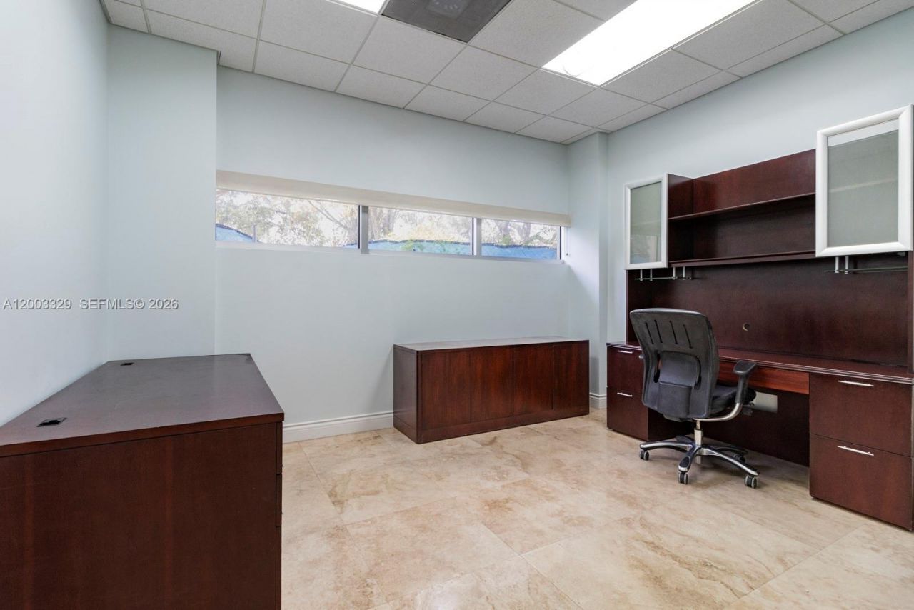 6141 Sunset Dr , Unit 102, South Miami, FL 33143 Photo