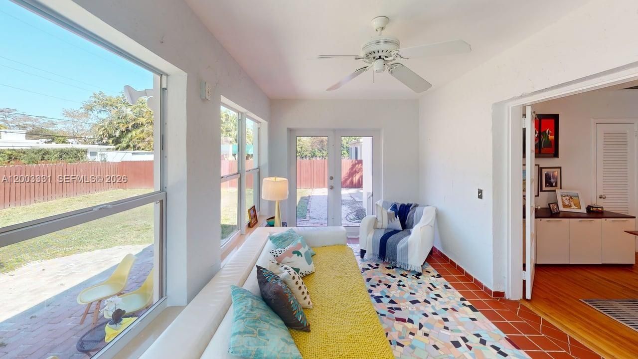 951 NE 116th St , Biscayne Park, FL 33161 Photo