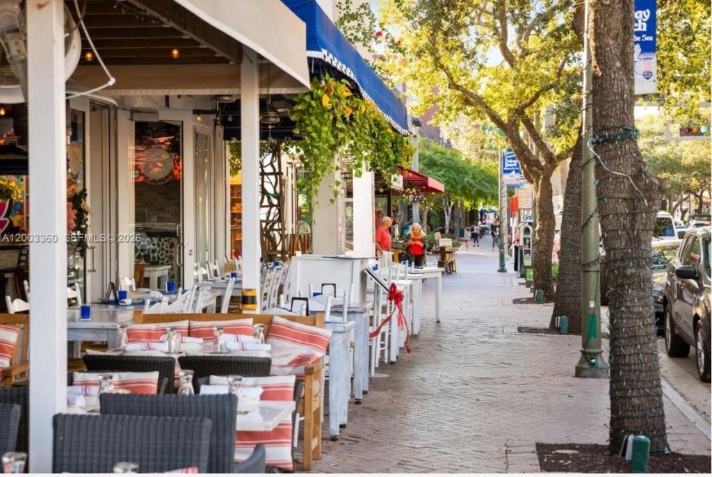 1251 SW 11th Ter, Boca Raton, FL 33486 Photo