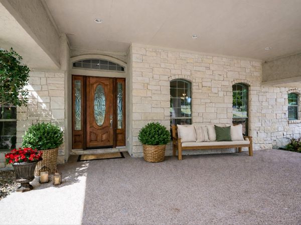 19620 Single Peak CV, Spicewood, TX 78669