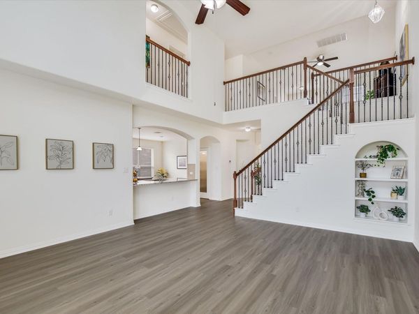 115 Mollie DR, Hutto, TX 78634